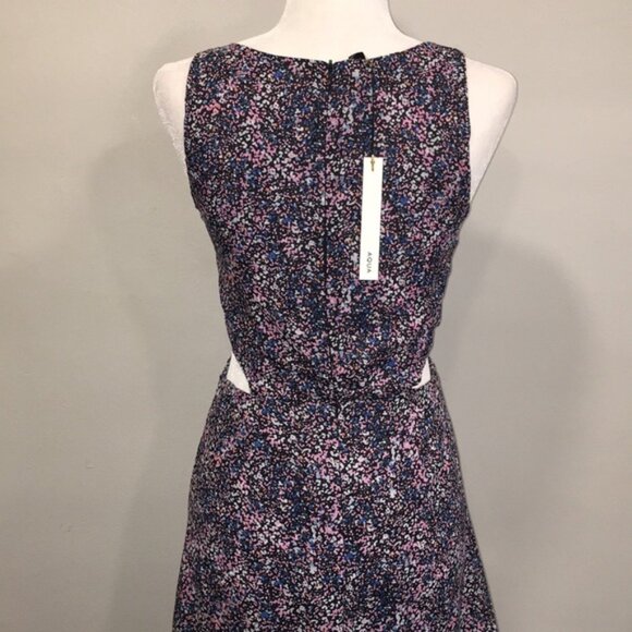 AQUA - PLEATED FLORAL PRINT GOWN - Picture 7 of 8